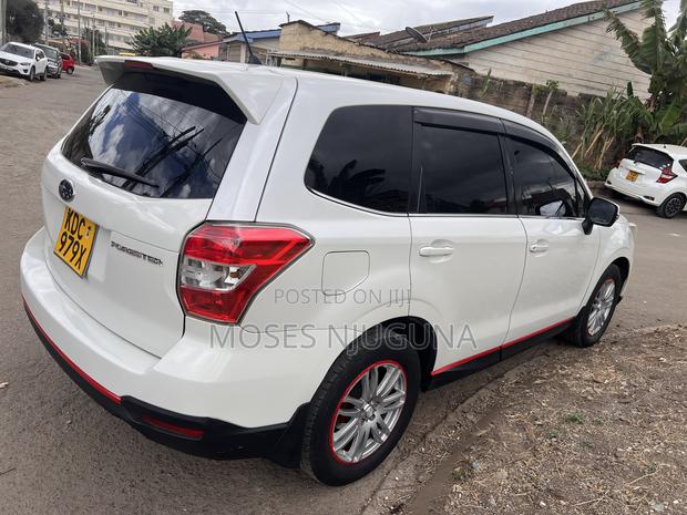 Subaru Forester 2014 Pearl