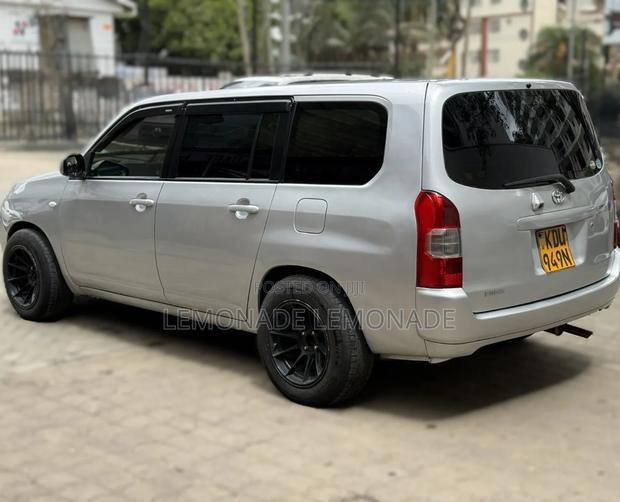 Toyota Succeed 2018 Silver