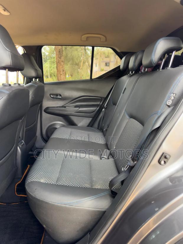 Nissan Kicks 2020 Gray