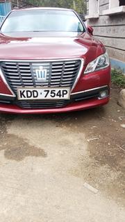 Toyota Crown 2014 Maroon for sale