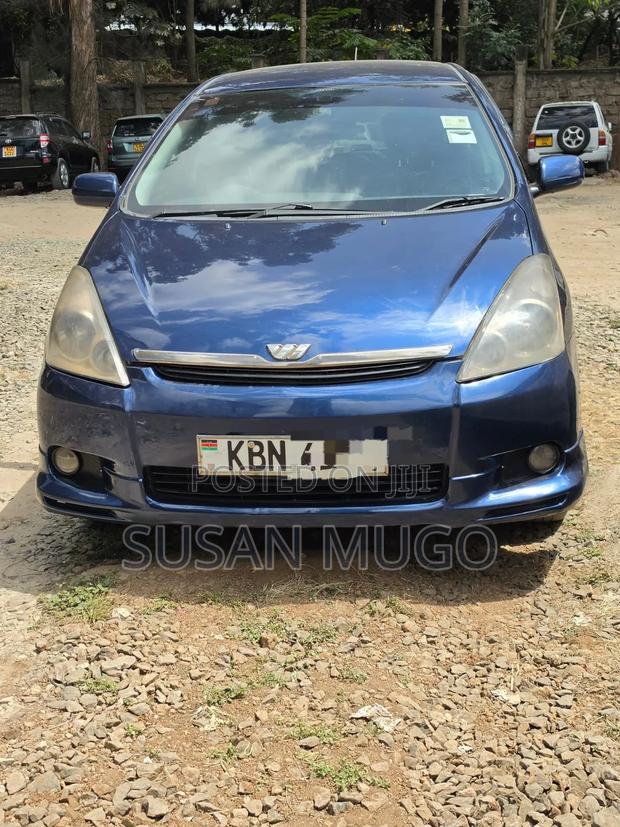 Toyota Wish 2006 Blue