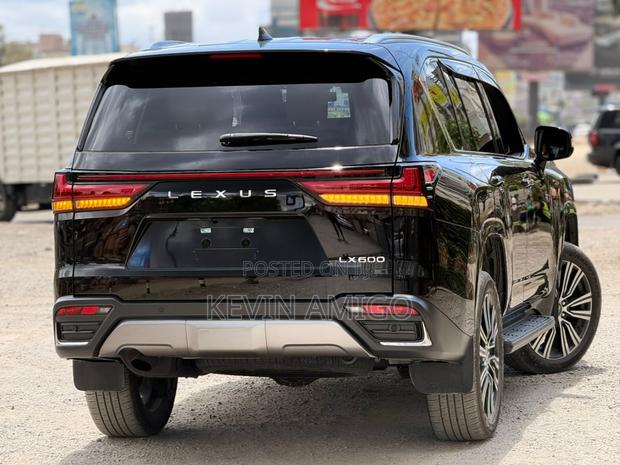 Lexus LX 600 2024 Black