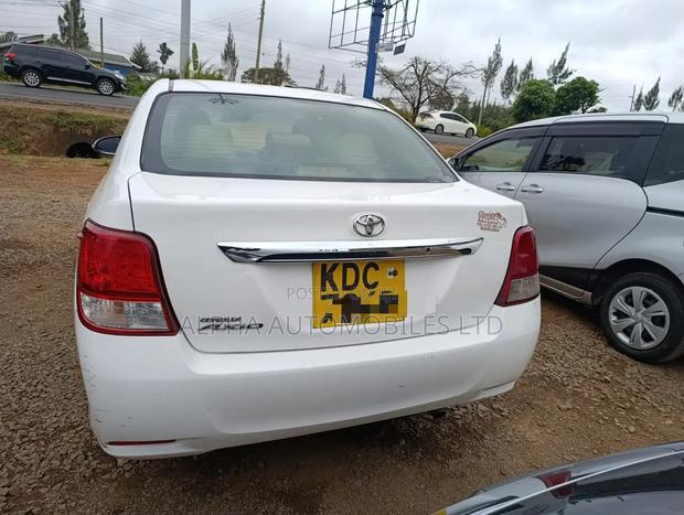 Toyota Axio 1.3 X 2WD 2013 White