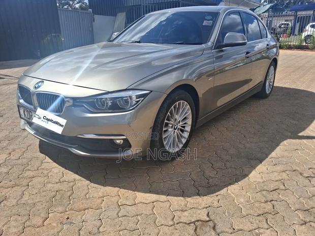 BMW 320i 2017 Brown