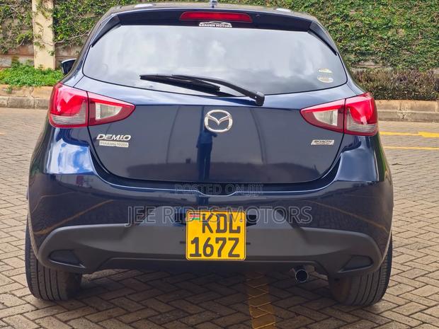 Mazda Demio 2016 Blue