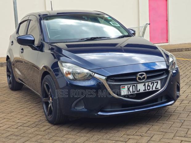 Mazda Demio 2016 Blue