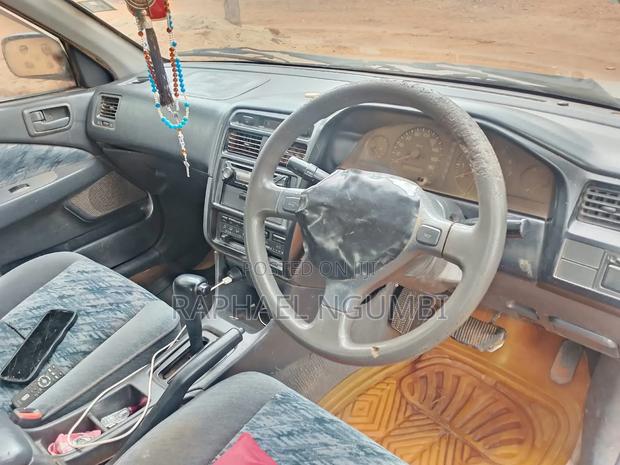 Toyota Carina 2001 Silver
