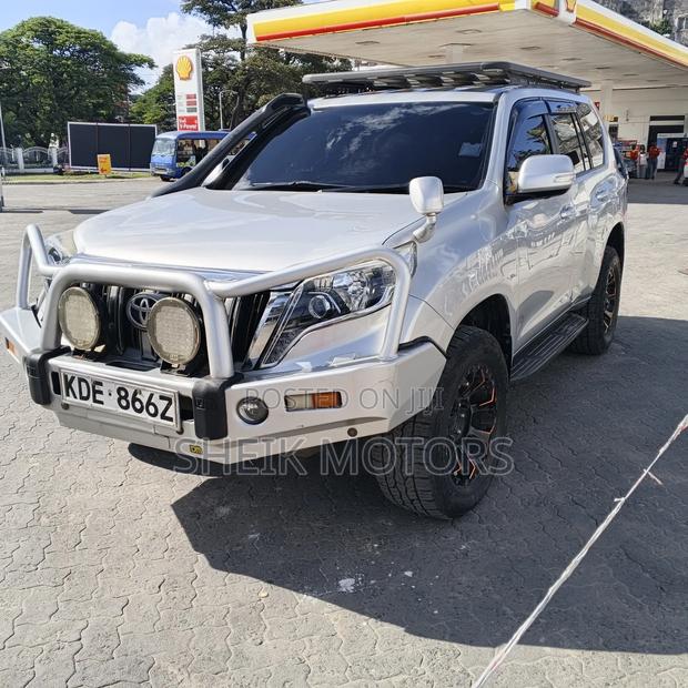 Toyota Land Cruiser Prado 2015 Silver