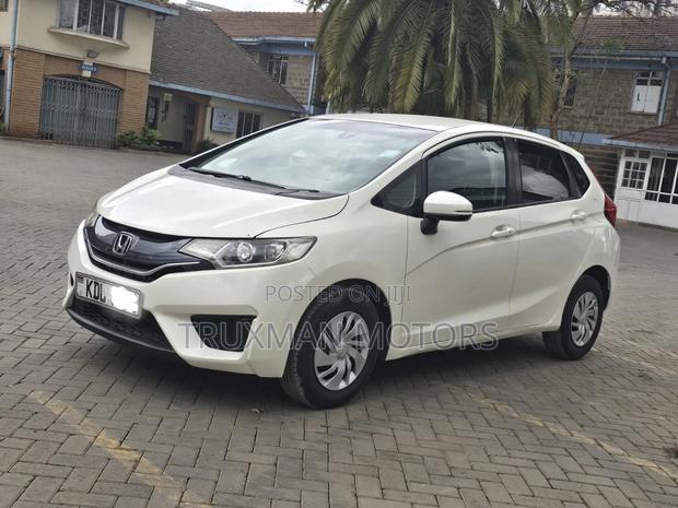 Honda Fit 2015 White