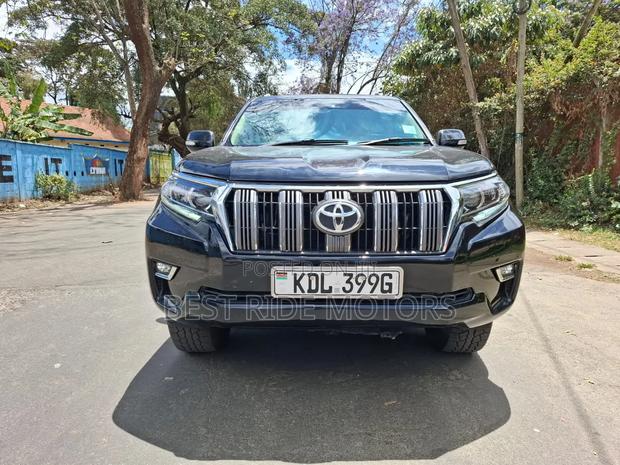 Toyota Land Cruiser Prado 2.8 D-4D 2015 Matt Black