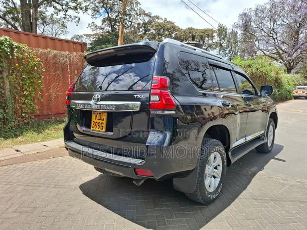 Toyota Land Cruiser Prado 2.8 D-4D 2015 Matt Black