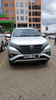 Toyota Rush 2021 Silver for sale