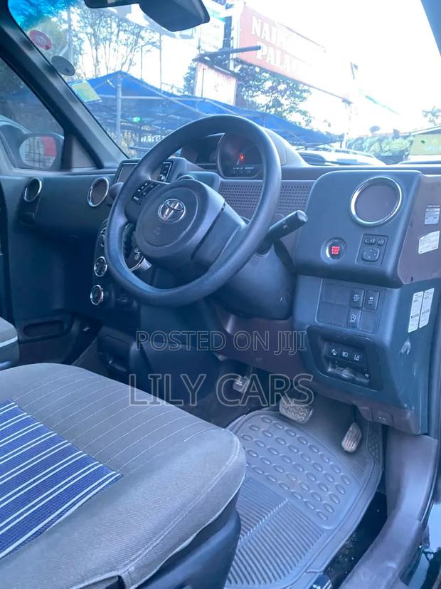 Toyota Spade 2017 Black