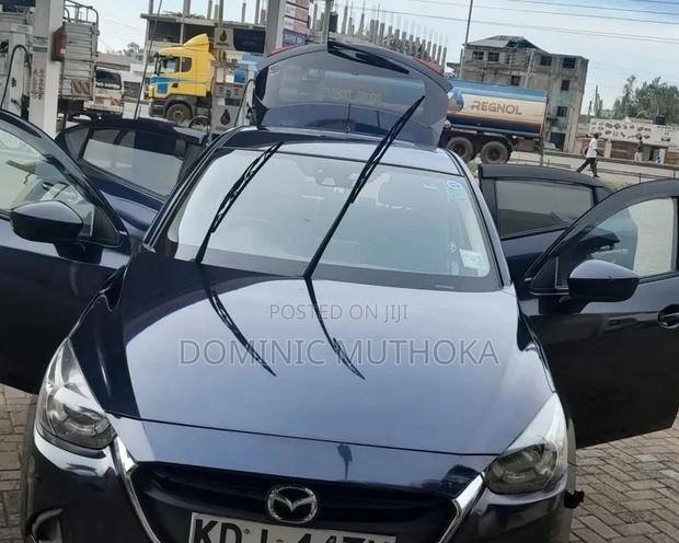 Mazda Demio 2015 Blue