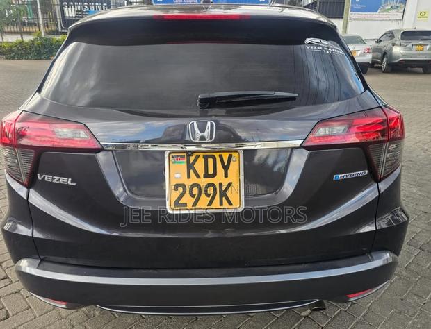 Honda Vezel 2019 Gray