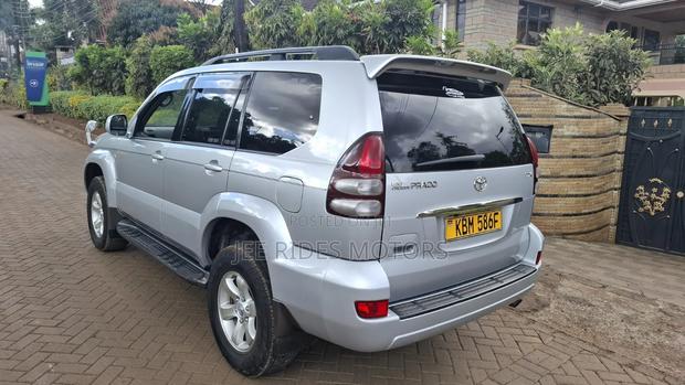 Toyota Land Cruiser Prado 3.4 5dr 2006 Silver