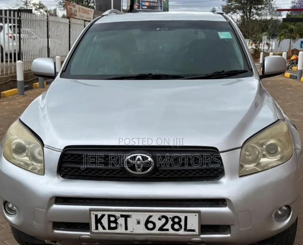 Toyota RAV4 2008 Silver