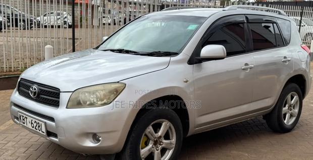 Toyota RAV4 2008 Silver