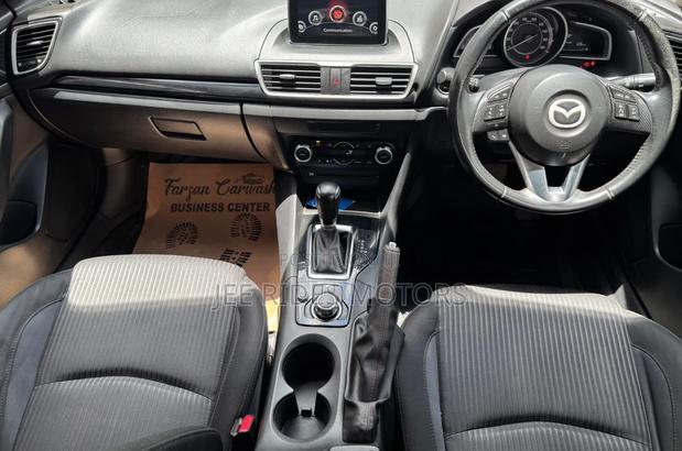 Mazda Axela SV Premium 2014 Gray