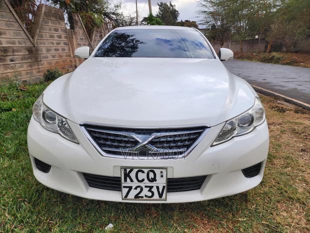 Toyota Mark X 2012 Pearl
