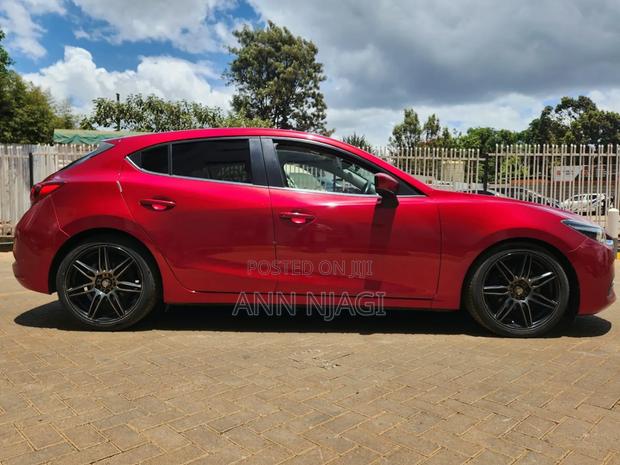 Mazda Axela 2019 Red
