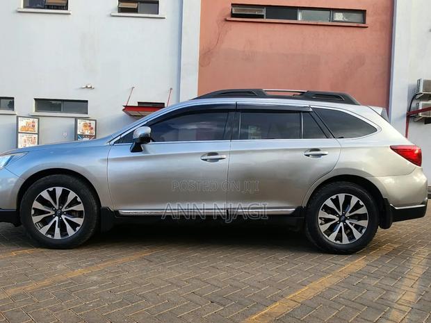 Subaru Outback 2015 Silver