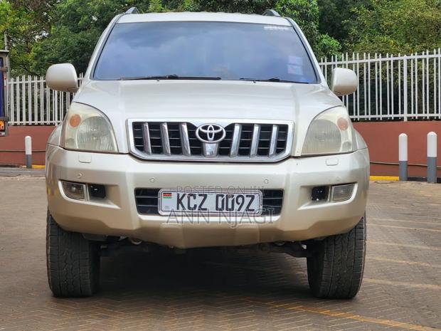 Toyota Land Cruiser 2008 Beige