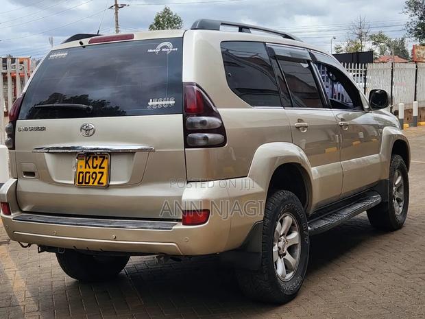 Toyota Land Cruiser 2008 Beige