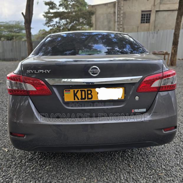 Nissan Sylphy 2013 Gray
