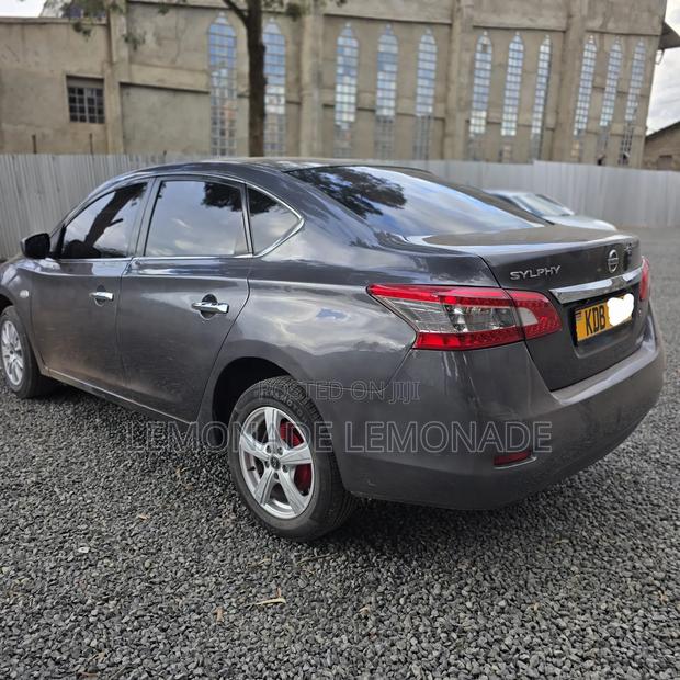Nissan Sylphy 2013 Gray