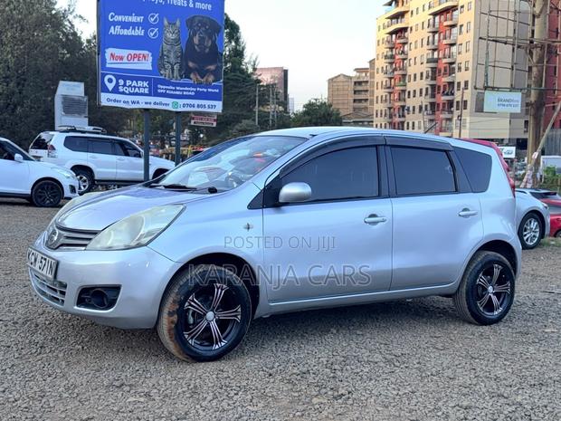 Nissan Note 1.4 2012 Silver