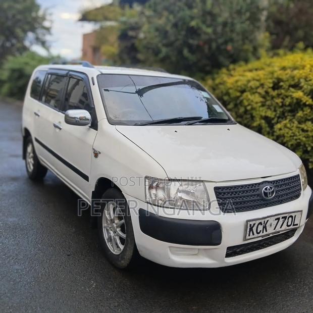 Toyota Succeed 2010 White