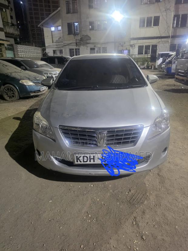 Toyota Premio 1.5 FWD 2014 Silver