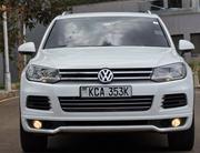 Volkswagen Touareg 2012 White for sale