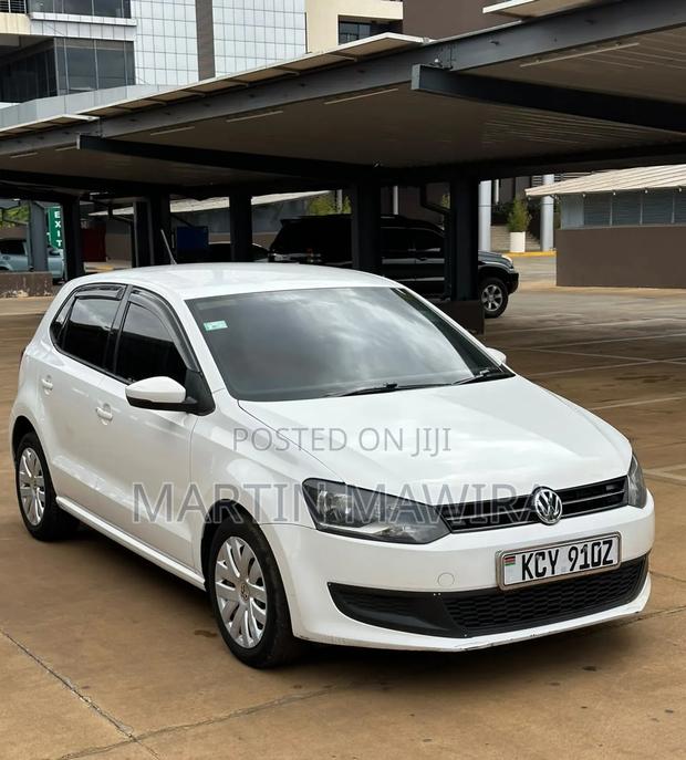 Volkswagen Polo 2013 White