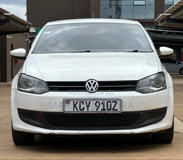 Volkswagen Polo 2013 White