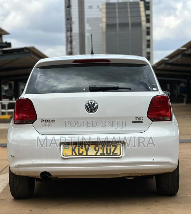 Volkswagen Polo 2013 White