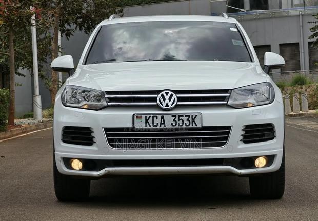 Volkswagen Touareg 2012 White
