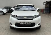 Toyota Harrier 2.0 2016 White for sale
