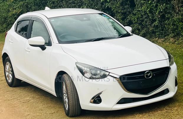 Mazda Demio 2019 Pearl