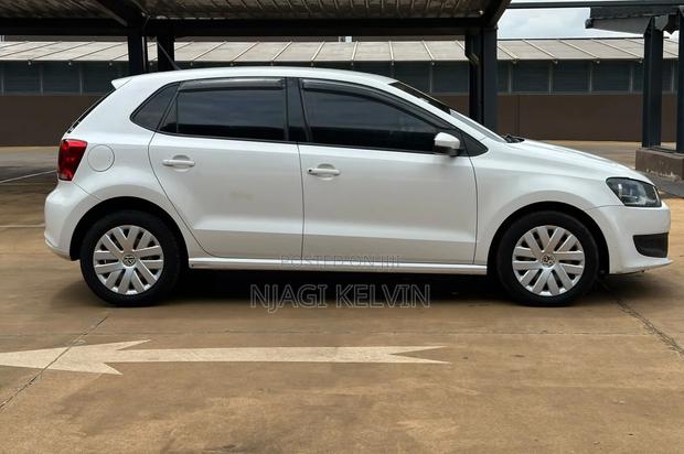 Volkswagen Polo 2013 White