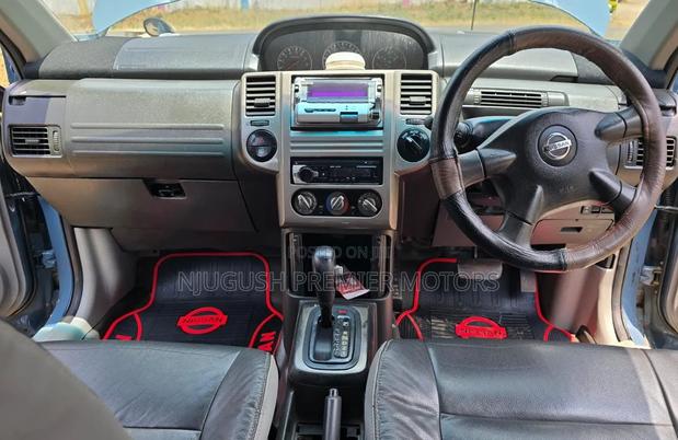 Nissan X-Trail 2006 Blue