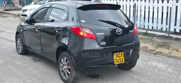 Mazda Demio 2012 Blue