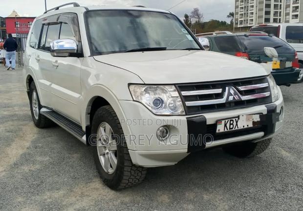 Mitsubishi Pajero 2007 White