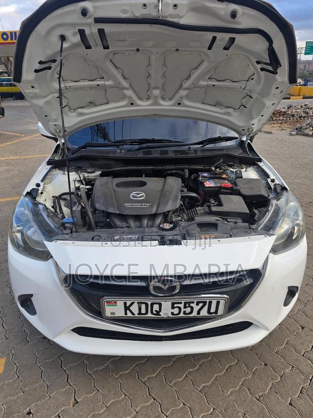Mazda Demio 2017 White