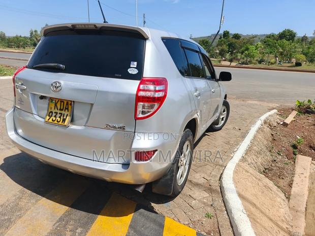 Toyota RAV4 2013 Silver