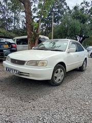 Toyota Corolla 2000 White for sale