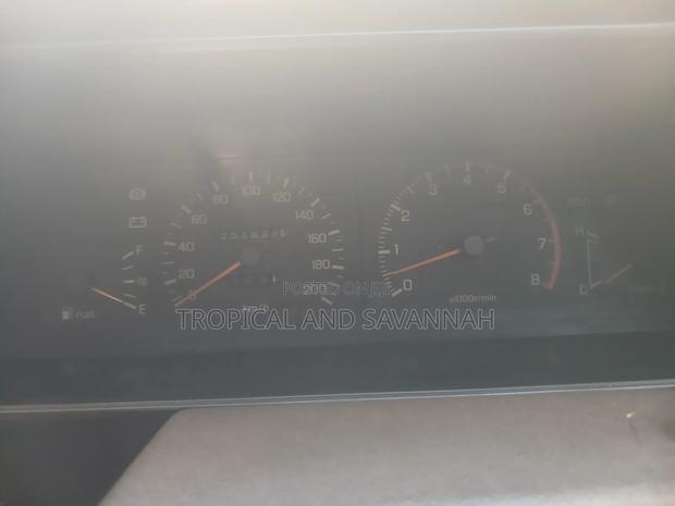 Nissan Sunny 1995 White