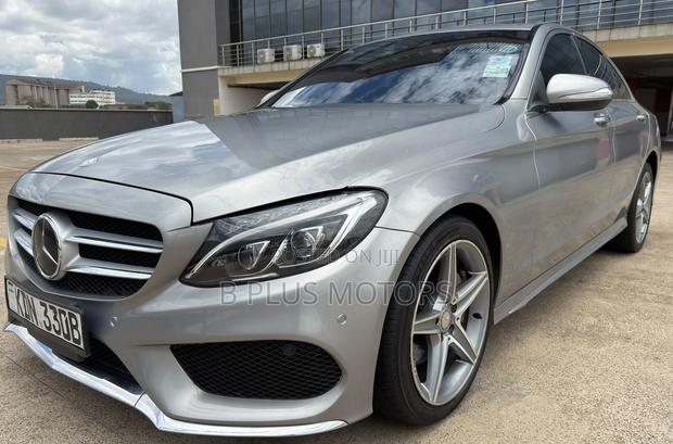 Mercedes-Benz C200 2016 Silver