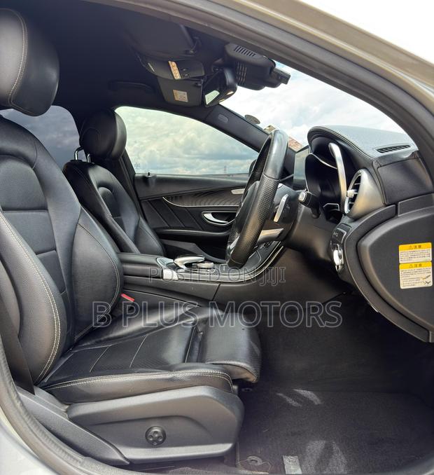 Mercedes-Benz C200 2016 Silver